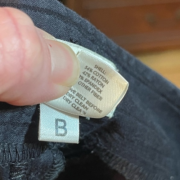 Loft pinstriped pants with belt - Picture 6 of 6